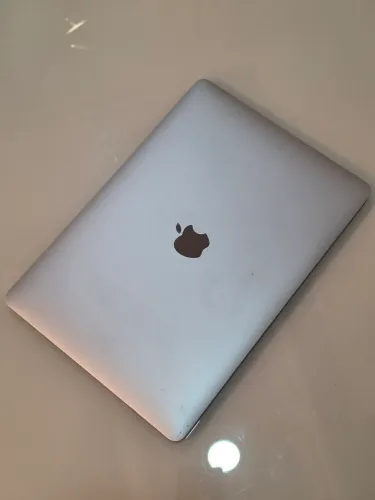 Apple Macbook Air M1 2020 8gb/256gb. Parcela nos cartões