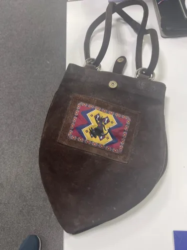 bolsa de couro marrom café marca eberle