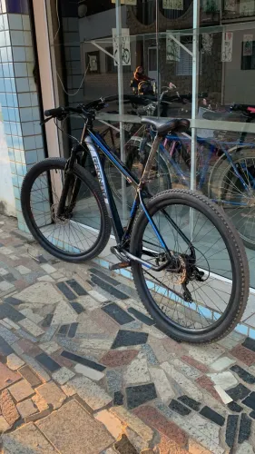 Bicicleta Ragnar, aro 29, tamanho 17 