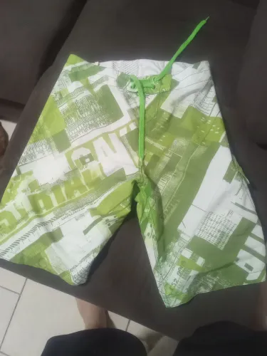 Bermuda Oakley edição Rocco