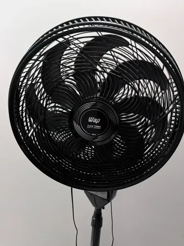 Ventilador pedestal