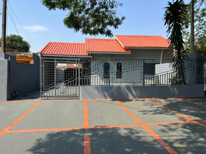 Casa Padrão com edícula
