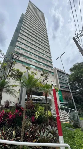 Sala Comercial 75m2 · 2 banheiros · 2 vagas de garagem - no Morumbi, São Paulo-SP