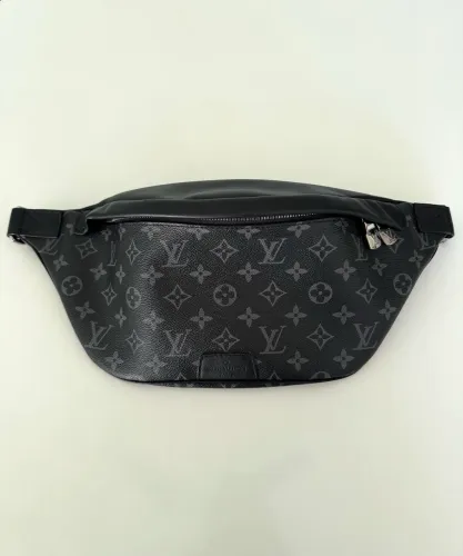 Bolsa Original Louis Vuitton Pochete Eclipse Monogram