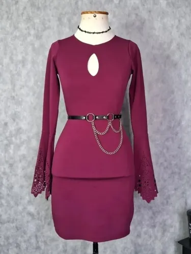 Vestido goth - leia a descrição - vamp clássico dark aesthetic
