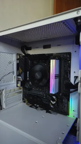 Pc gamer ryzen 5600g + monitor aoc 165hz