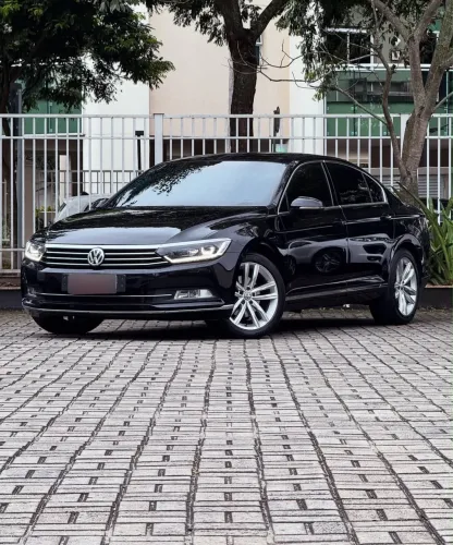Volkswagen Passat Highline 2.0 TSI 220cv Tip. 2018