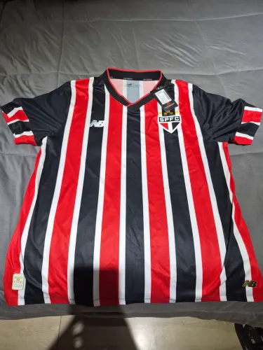 Camiseta 2 oficial SPFC 2025 GG com etiqueta