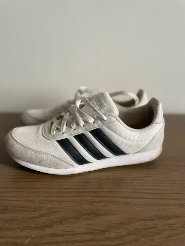 Tênis Adidas - Casual
