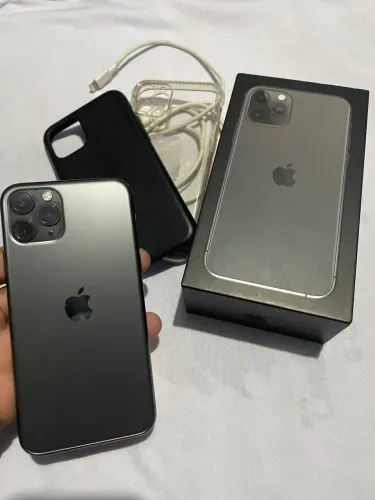 iPhone 11 Pro - completo