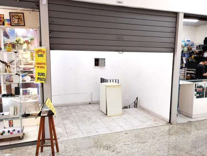 Loja em galeria na Rua Sete de Abril, 127 - Loja 09  41 m²