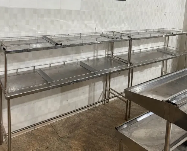 Prateleira/ expositor de inox verduras e legumes