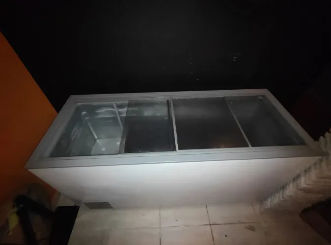 Freezer horizontal Gelopar GHDE 510 -127V - Ótimo estado