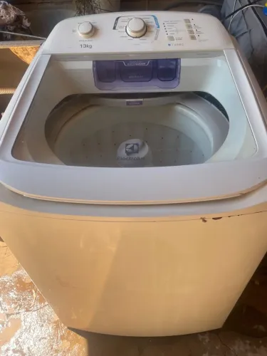 Máquina de lavar roupa Electrolux 13kg