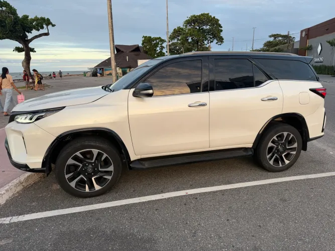 Toyota Hilux SW4 SRX Diamo. 4X4 2.8 TB DIE AUT 2020