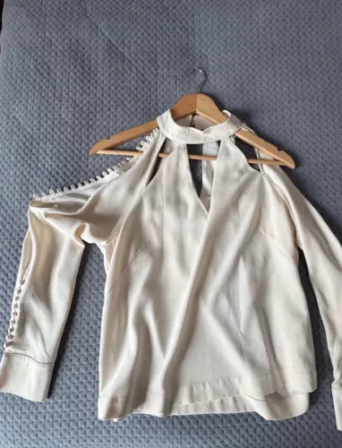 Blusa shoulder