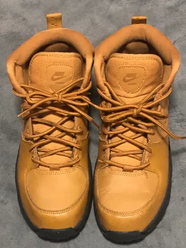 Bota Nike masculina