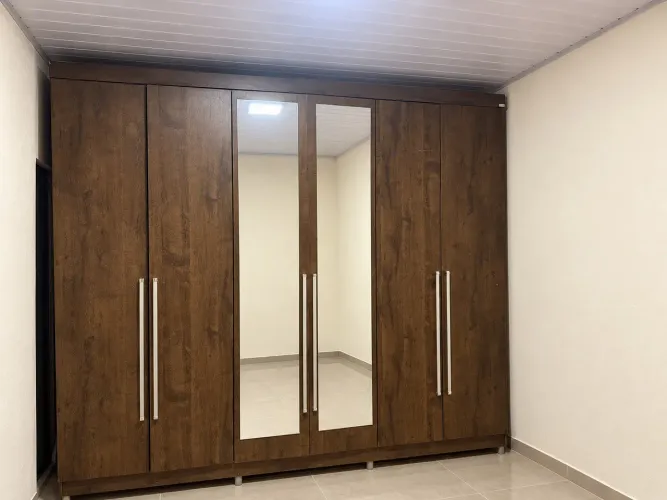 Guarda roupa