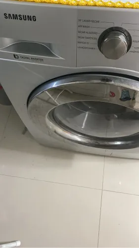 Vendo máquina de lavar Samsung LAVA E SECA