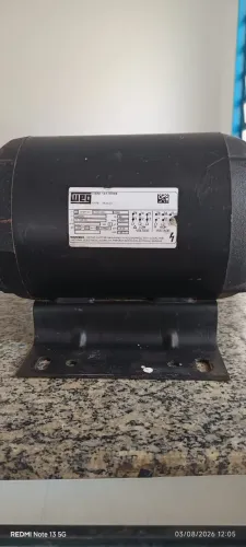 motor trifásico marca WEG