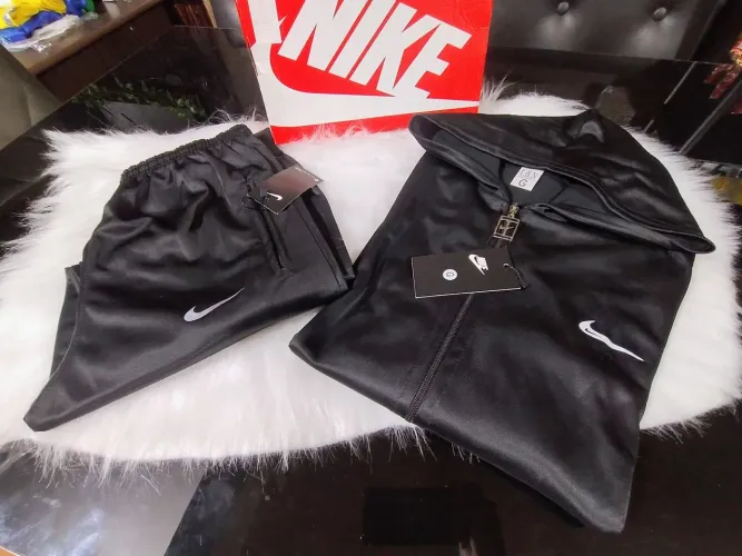 Conjunto Nike sport novo G foto real 