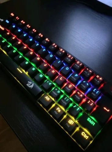 Teclado Mecânico Redragon Fizz Rainbow K617