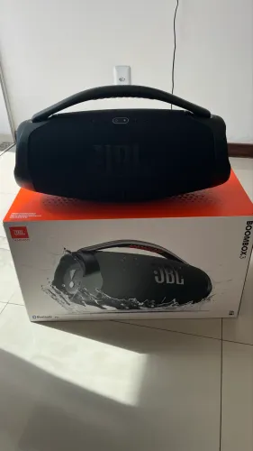 JBl bombox 3 