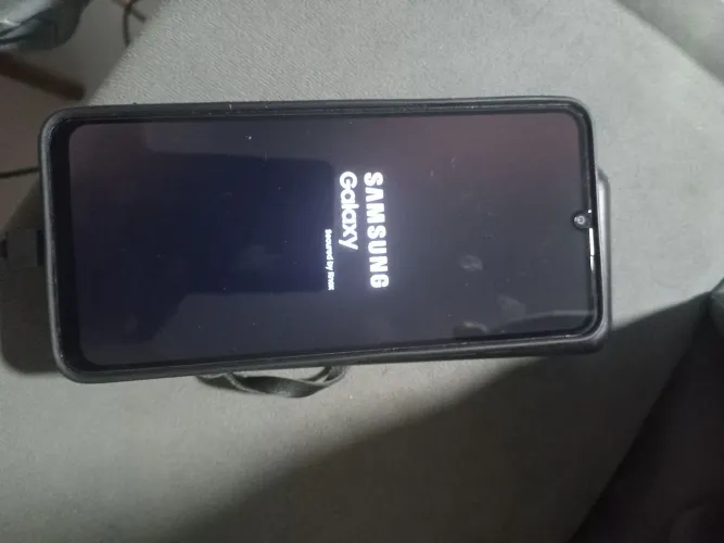 Celular sansung A06 em perfeito estado com pouca narrativa de uso