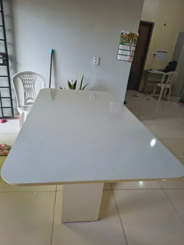 Mesa semi nova