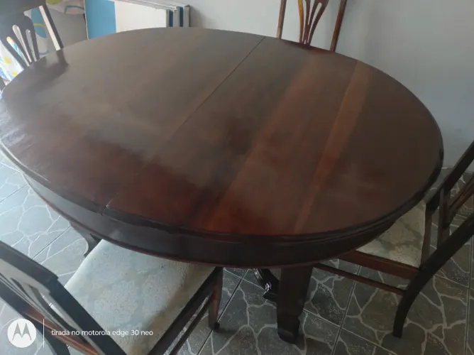 Vende se mesa madeira