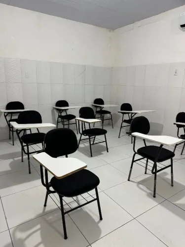 Cadeira escolar 