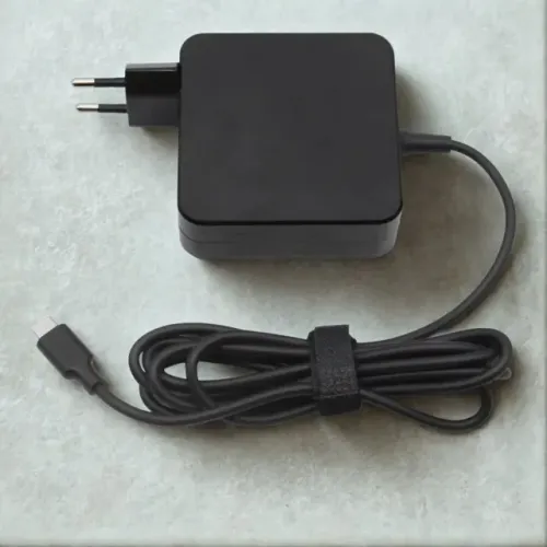 EXCELENTE Lacrado Fonte Carregador Universal TIPO C 65W Macbook Pro