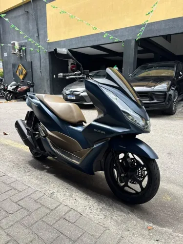 Honda PCX 160 DLX 2024