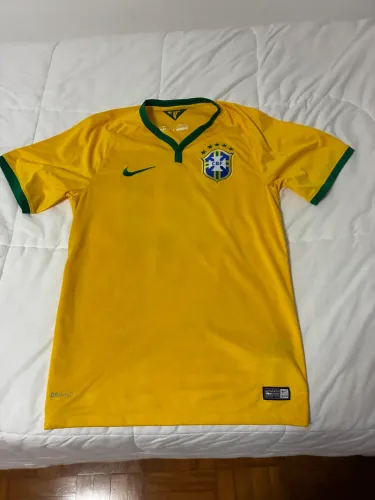 CAMISETA SEL. BRASILEIRA ?