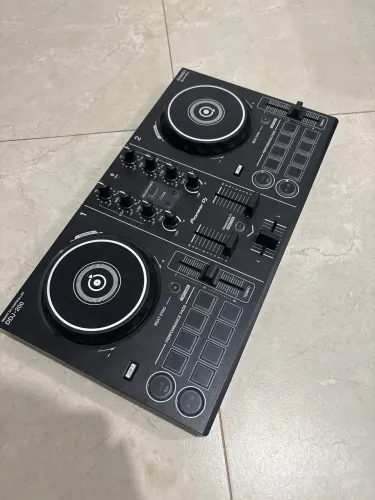DDJ-200