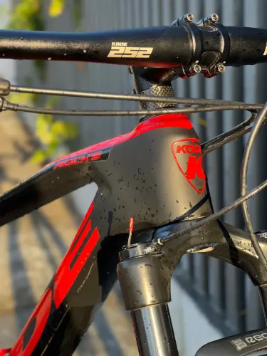 BICICLETA KODE ROCKS FULL CARBONO SRAM GX 12V