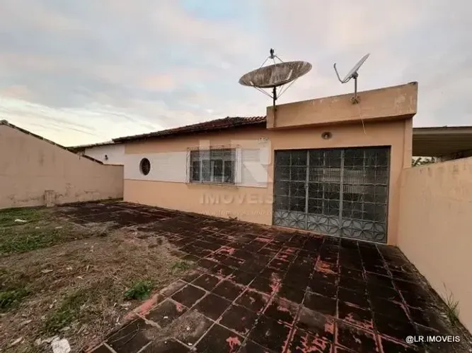 Oportunidade única de moradia e investimento em Iguaba Grande S07