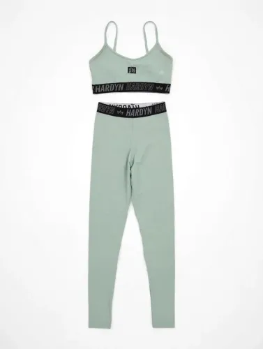 Conjunto academia 