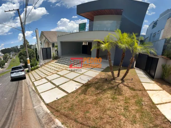 Sobrado em Condomínio Fechado no Swiss Park no Bairro Terra Nova II em São Bernardo do Cam