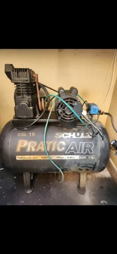 VENDO COMPRESSOR DE AR SCHULZ PRATIC AIR CSL 130 INTERESSADO TEL * 