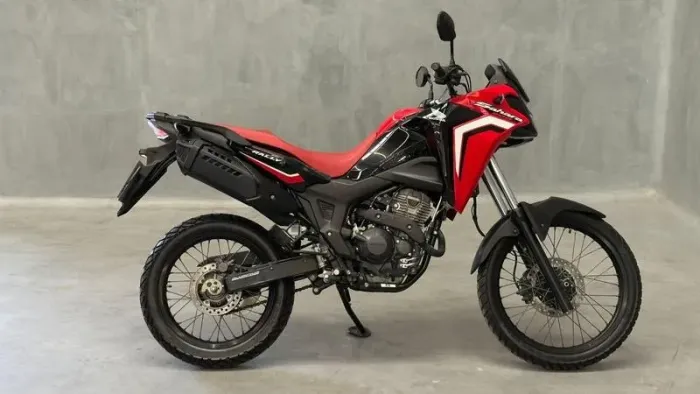 HONDA XRE 300 SAHARA RALLY 2025
