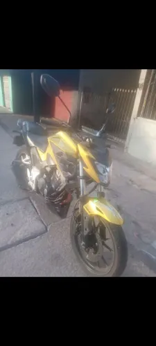 Vendo essa moto documentada