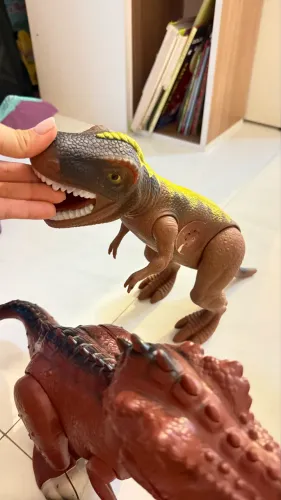 Kit dinossauros brinquedos