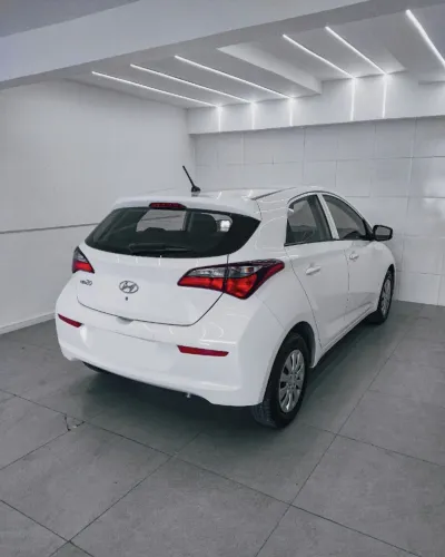 Hyundai HB20 Unique 1.0 Flex 12V Mec. 2019