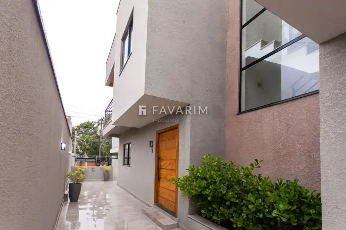 Sobrado novo em estilo Boulevard ao lado da Igreja do São Jorge Ref 310 AR