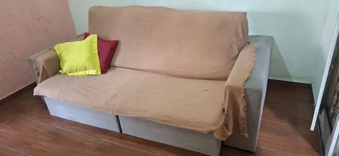 Vendo sofá retrátil