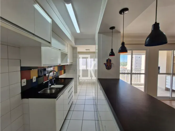 Apartamento para Alugar em Campinas com 3 quartos, 2 vagas e churrasqueira no condomínio P