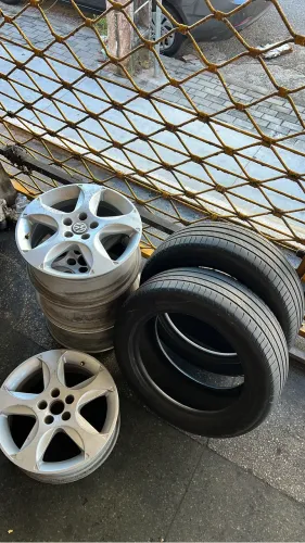 Rodas aro 16 linha Volkswagen com pneus