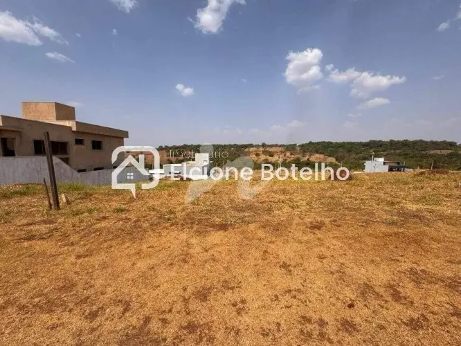 Terreno Residencial 278 m² em Granja Marileusa, Uberlândia\MG