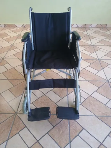 Cadeira de rodas 